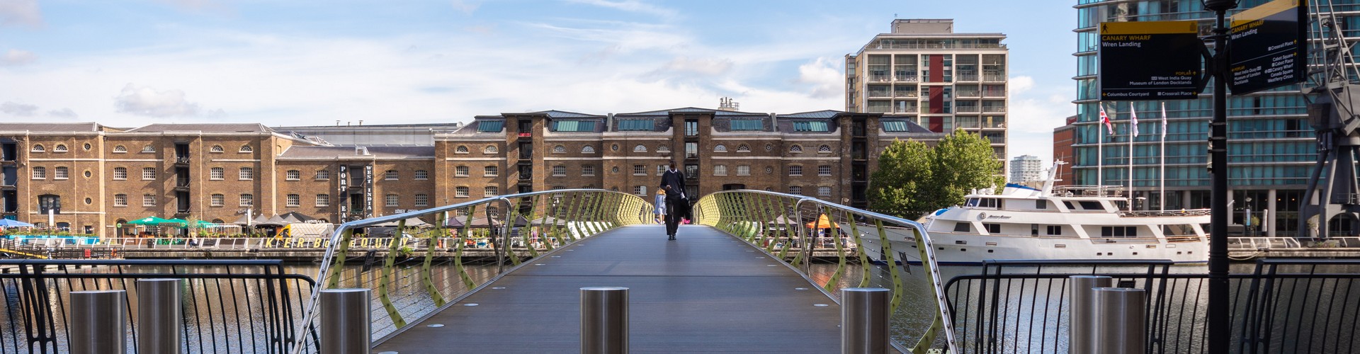 Best Estate Agents in Canary Wharf, E14 Alex Neil