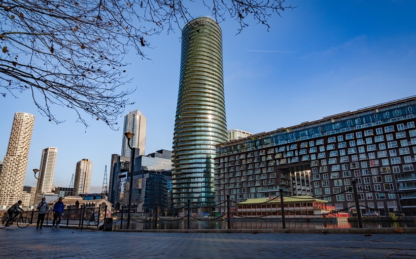 Desirable properties proliferate Canary Wharf