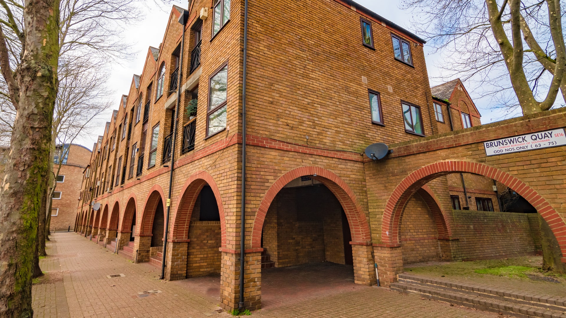 Brunswick Quay SE16 Development Alex Neil Sell Property