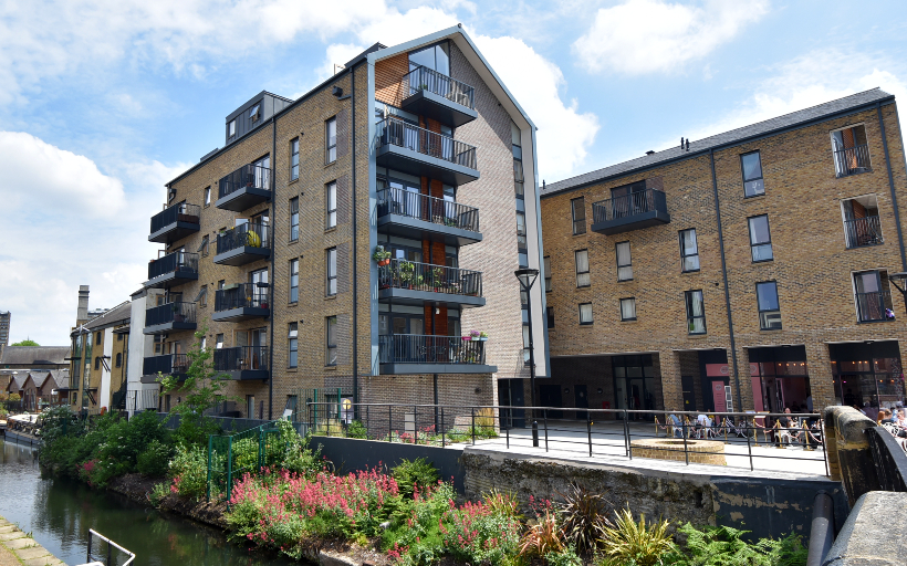 Carriers Apartment, Bow Wharf E3