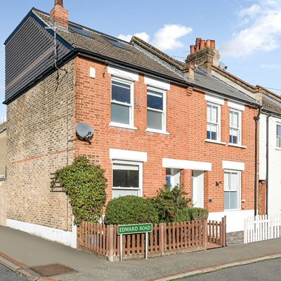 Terraced Houses in Chislehurst BR7