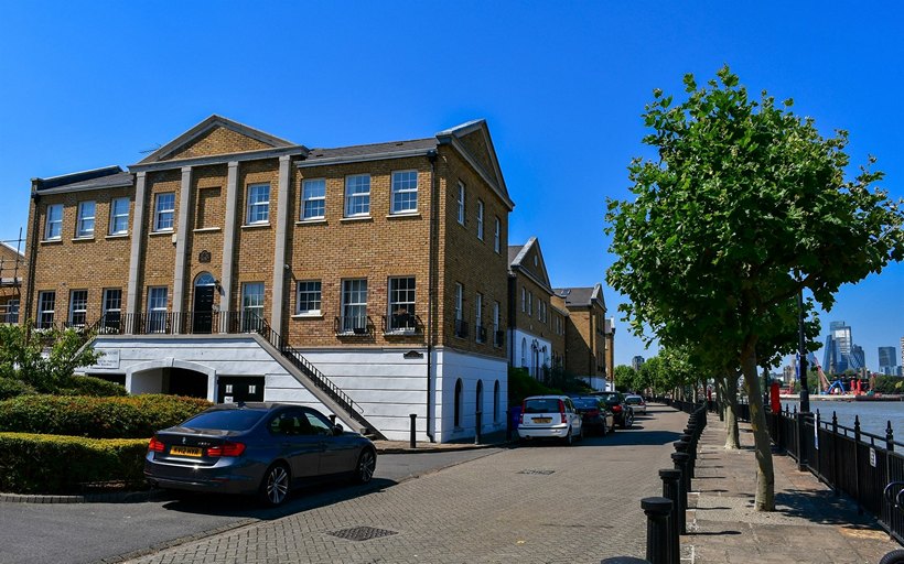 View of Elizabeth Square from Sovereign Crescent